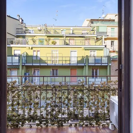아파트 Modern 10 Min To Duomo, M3 Rogoredo
